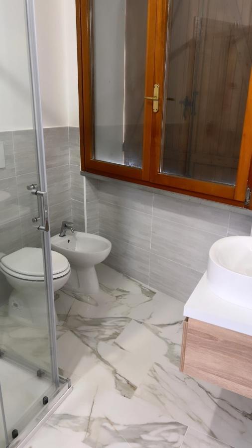 Rosa Dei Venti Hotel Каляри Екстериор снимка